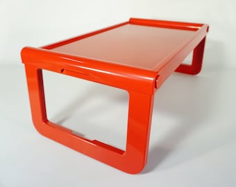 Vintage Guzzini Foldable Bed Tray by Luigi Massoni – Red 80s Space Age TV Tray