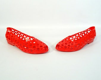 Vintage Jelly Sandals / Women's Water Sandals / Plastic Sandals / Vintage Water Shoes / Red / Made in Italy / Beach Sandals / 80s / Jellies