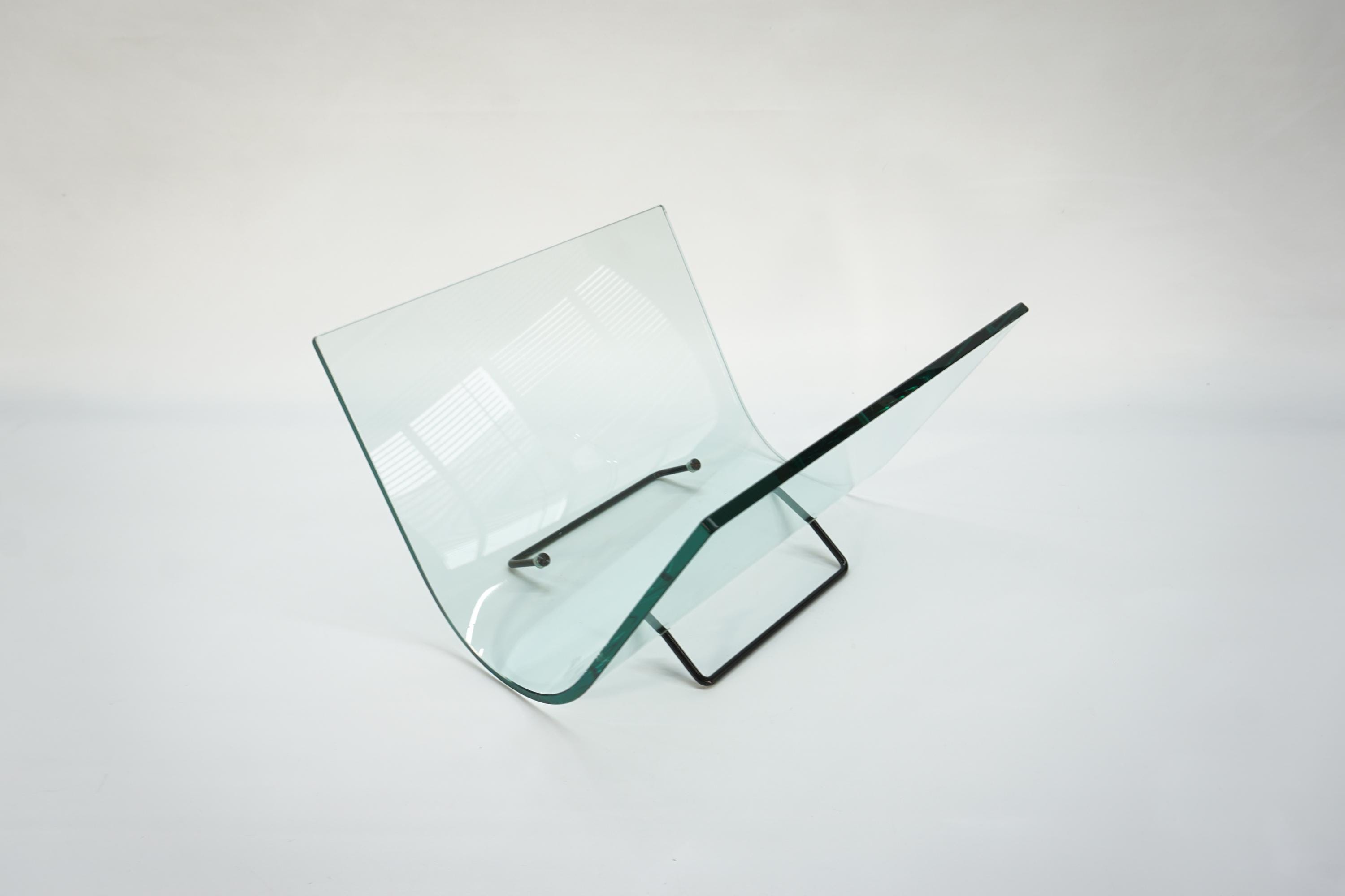 FIAM Italia Postmodern Curved Glass Magazine Rack / 1980s Italian