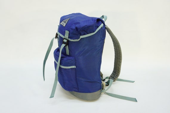 Vintage Backpack / 70s Blue Backpack / Vintage Ru… - image 1