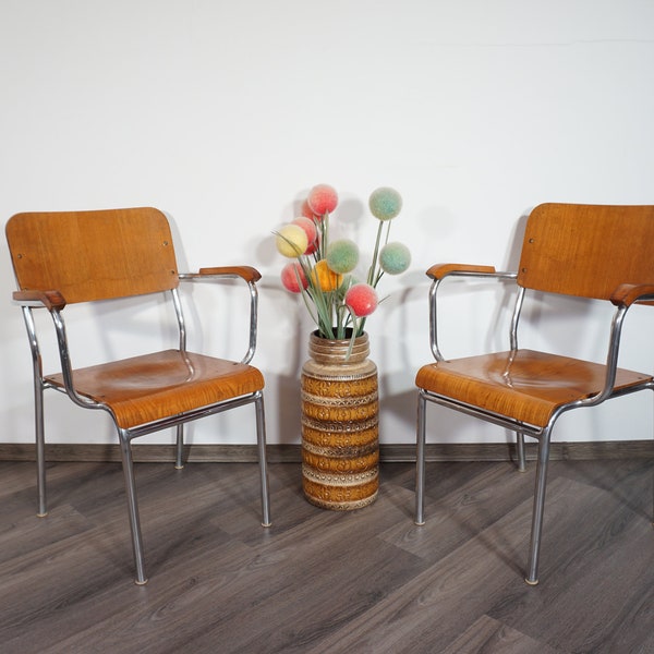 paire de fauteuils vintage / années 60 / Chaise de salle à manger / Ensemble de 2 / Chaises empilables / Mid Century Modern / Rustique / Chaise industrielle / Bauhaus / Tabouret