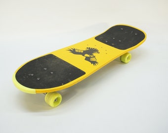 Vintage Skateboard / The Ripper / 80s Skateboard / Vintage Sport / Retro Skateboard / Vintage Skate / Retro Man Cave / Retro Decor