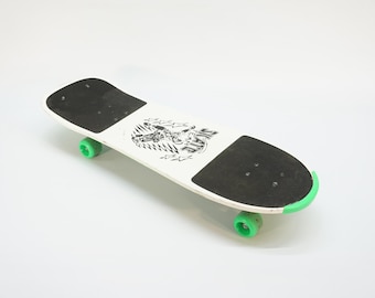 Vintage Skateboard / California Pro / 80s Skateboard / Vintage