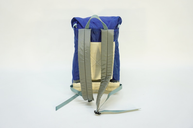 Vintage Backpack / 70s Blue Backpack / Vintage Rucksack / Hiking Backpack / Travel Backpack / Vintage Fashion / Vintage Travel / Retro Bag image 7