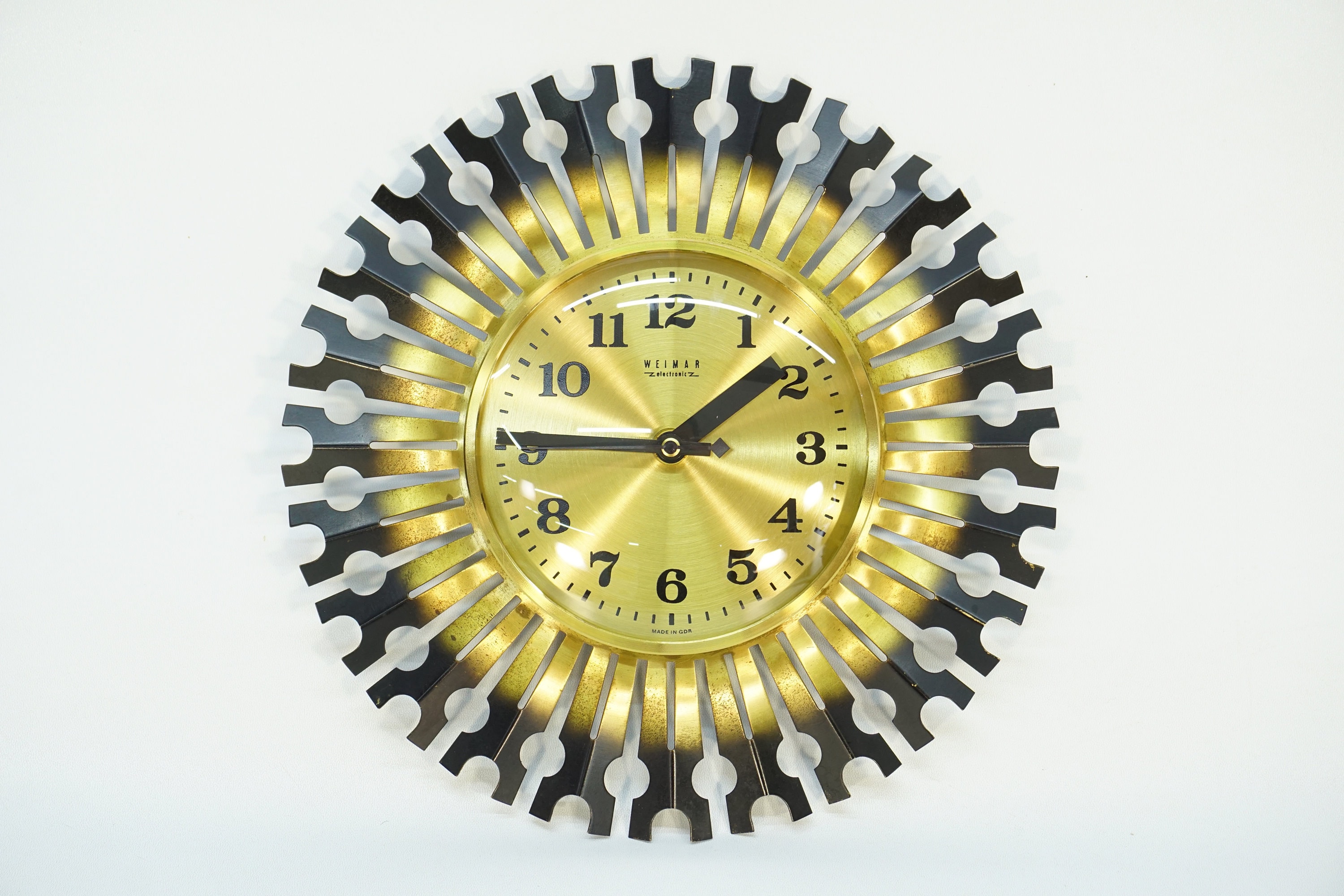 Vitra:Ceramic Clocks(セラミック クロック)イエロー 置時計 Vitra