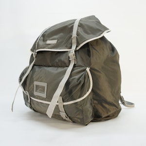 Vintage Backpack / 70s Backpack / Vintage Rucksack / Hiking Backpack / Travel Backpack / Vintage Fashion / Vintage Travel / Retro