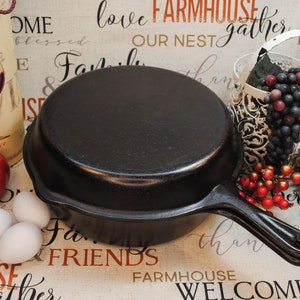 VERY NICE Unmarked Wagner No. 8 Double Skillet Chicken Fryer, Vintage Collectible Cast Iron Holloware, Made in America