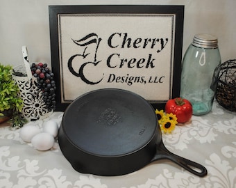 Vintage Wagner Ware Cast Iron Skillet, Restored Smooth Surface