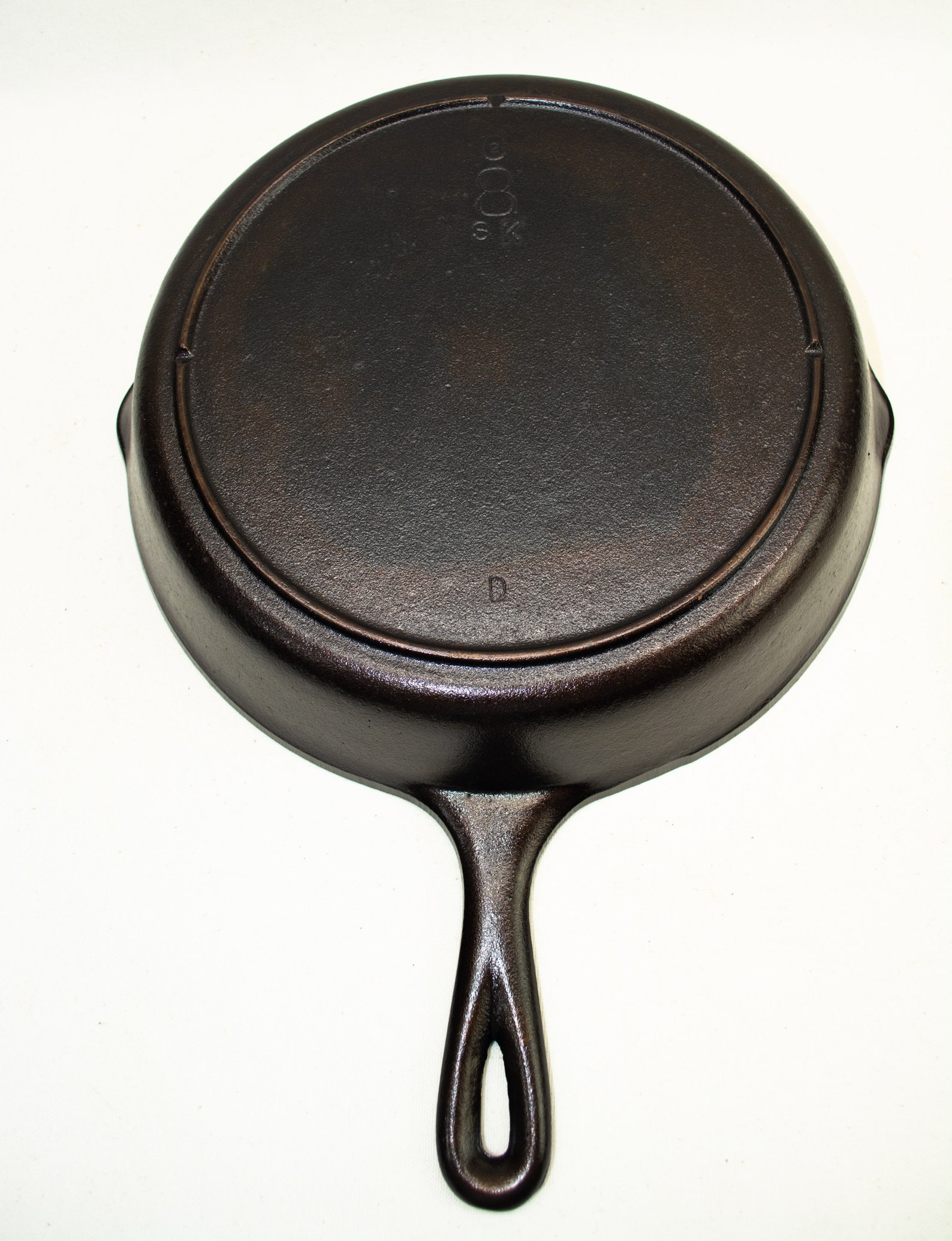 3notch Lodge No. 8 Skillet, Cast Iron Skillet, Vintage Fry Pan, Camp