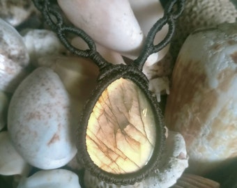 Collar tribal ajustable con cabujón de labradorita con forma de lágrima grande y cristales estilo bohemio para festivales