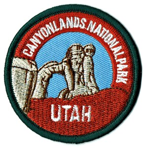 CANYONLANDS - National Park - Iron-on - Embroidered Patch - Utah UT – Gift Her Him Boyfriend Girlfriend Teacher - Outdoor Nature Patch - NEW