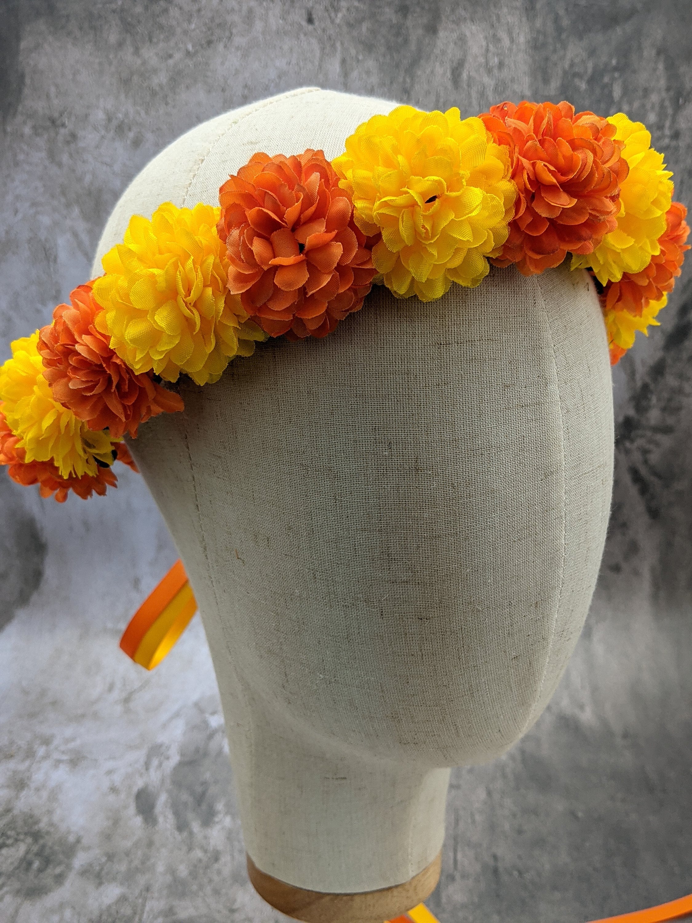 Elegant Orange Floral Headwrap

GEL 1 O326 Amazon.com : Ansuma Artificial Chrysanthemum Flower Crown  main image 3