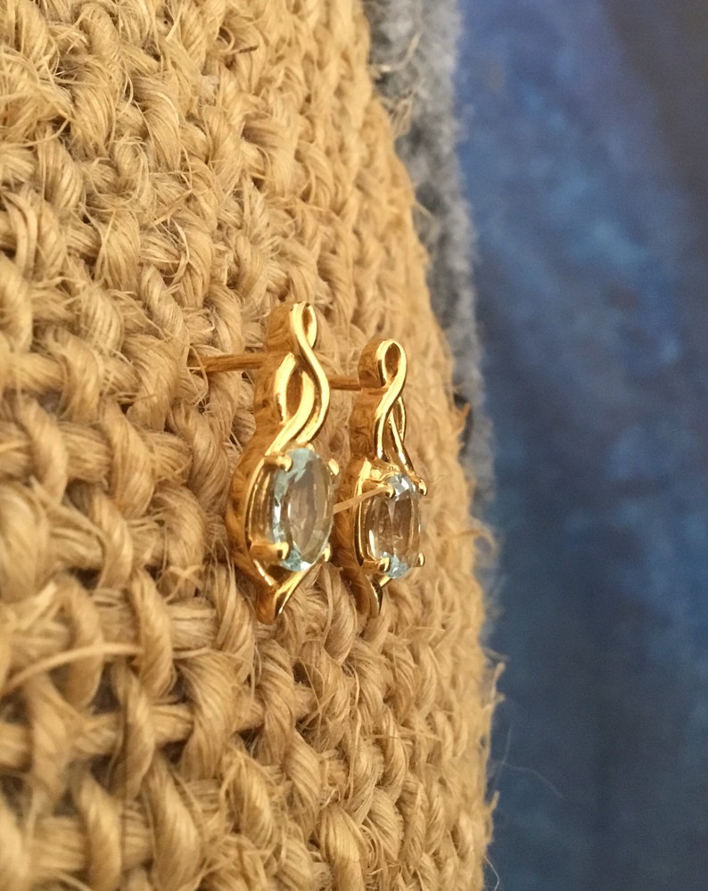 Infinity Art Drop Earrings in High Polish Gold Vermeil Gift for Her 0.80 cts Brand New 6x4mm Oval Natural Aquamarine