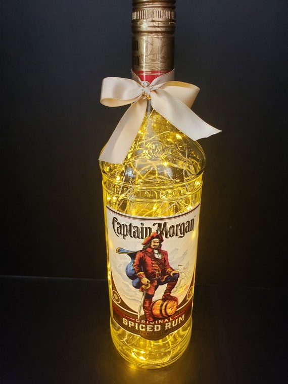 Captain Morgan スパイスラム 宝箱ボトルライト　照明 Captain Morgan スパイスラム 宝箱ボトルライト照明