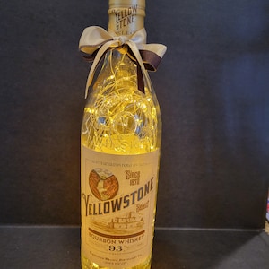 Yellowstone Whisky: Gold-LED-Lichter