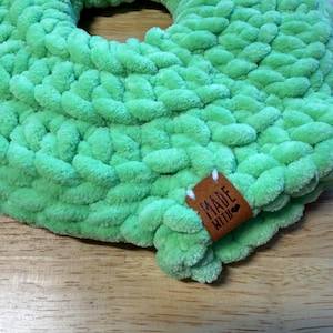 Snake Donut | Crochet Snake Hide | Medium