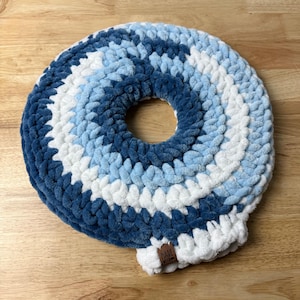 Escondite acogedor para serpientes - Rayas grandes azules y blancas