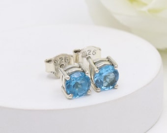 Pendientes de topacio azul, minimalistas, plata de ley 925, para mujer, hechos a mano con piedras preciosas, el mejor regalo de Navidad.