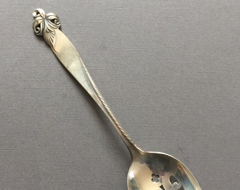 Vintage WM Rogers silverplate collectors spoon Includes cool little historical insert. Warren Harding