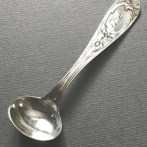 John L Westervelt coin silver master salt spoon Newburgh New York silversmith 3.75 inches
