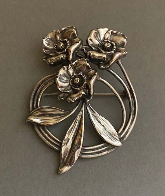 STERLING brooch pin with dimensional floral arran… - image 1