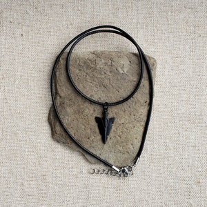Black Stainless ARROWHEAD- Black Chain or Faux Leather Cord Necklace | Men&#39;s - Women&#39;s Jewelry