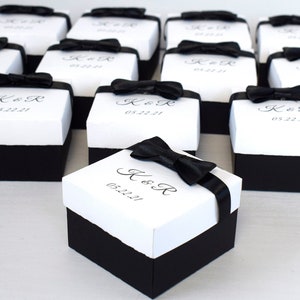 Bedankdoosjes, zwart-witte dozen, huwelijksgeschenken voor gasten, dozen snoep, bedankdoosjes bruiloft, dozen bruiloft bedankje, dozen op maat