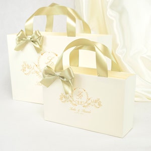 White Gift Bags With Ribbon, White Bridesmaid Gift Bags, Wedding Silver ...