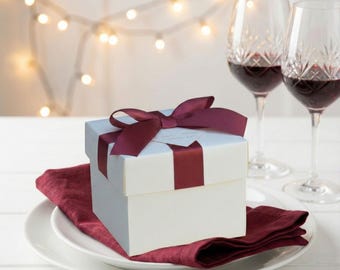 Personalized Party Favor Box: Elegant Wedding, Shower Gift Box