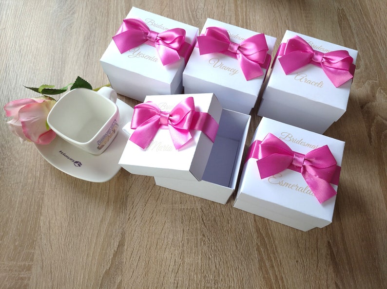 Bridesmaid boxes, maid of honor box, custom gift box, personalized gift box, birthday gift box, valentines gift box, holiday gift, gift box 4x4x3 inches