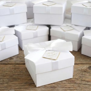 Eleganti Baby Shower Nastro A Favore Delle Scatole Di Caramelle Regalo Perfette Bomboniere E Regali Le Celebrazioni Del Matrimonio Da 22,64 € | DHgate