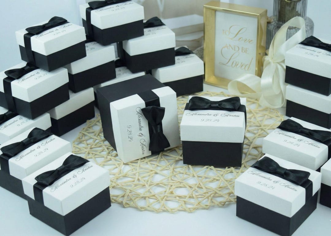 Personalized Black and White Favor Boxes, Wedding Gift With Bow - Etsy