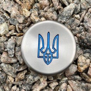 Worry Coin, Titanium contact coin Ukrainian Trident, skill toy, busy finger Fidget stone, flat pocket toy, one side engrave