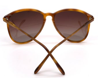 France 70s Vintage Aviator Sunglasses Tortoise by Argos  display picture 2