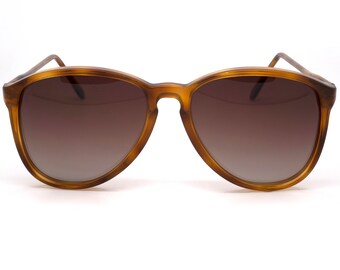 France 70s Vintage Aviator Sunglasses Tortoise by Argos  display picture 1