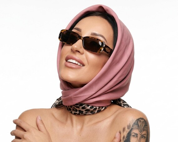 Von Furstenberg rectangular vintage sunglasses, m… - image 10