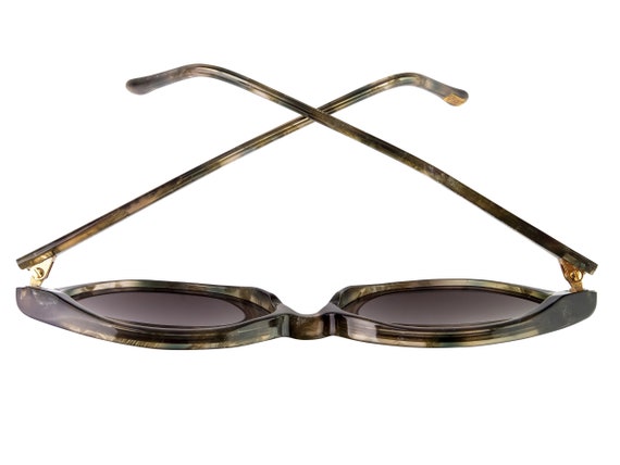 Versace sunglasses, made in Italy in the 80s. Vin… - image 3