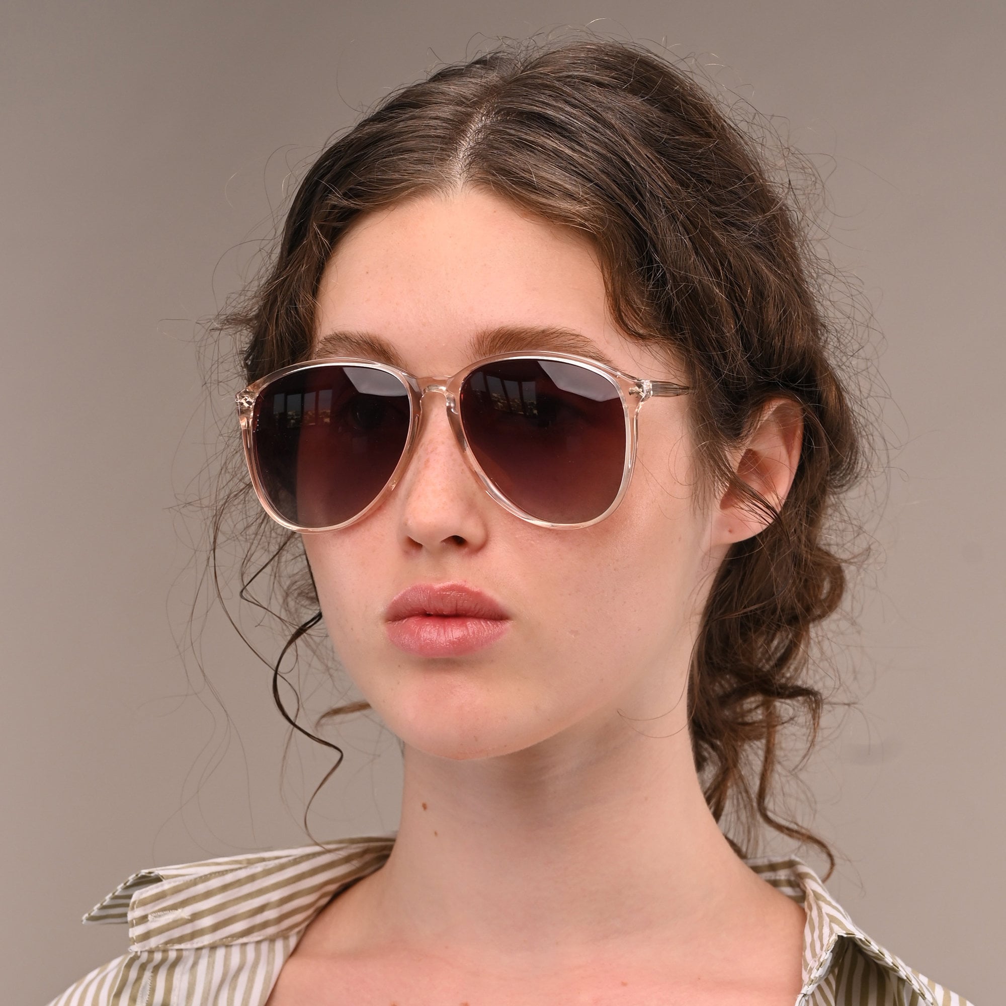 France 70s Vintage Sunglasses Clear Aviator by Argos  display picture 2