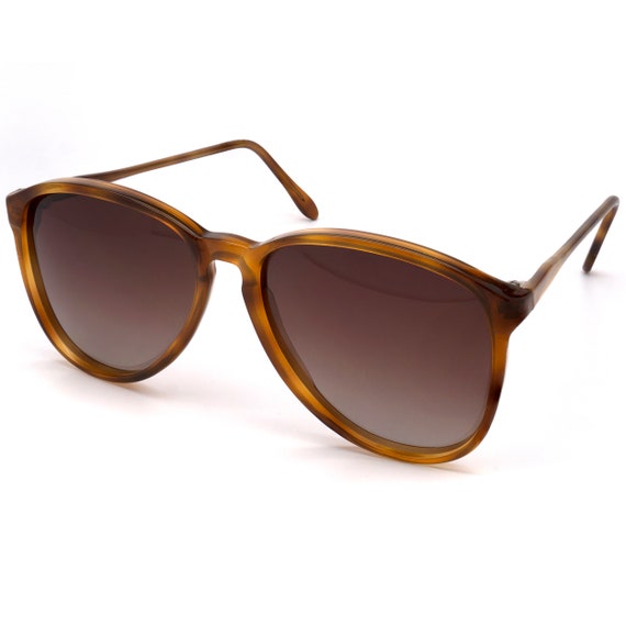 Vintage sunglasses by Argos, France France 70s vintage sunglasses by Argos For Sale at 1stDibs main image 4