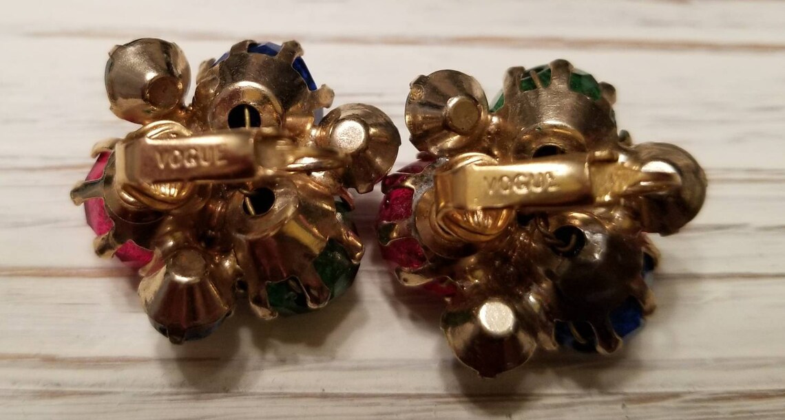 Vintage Vogue Cluster ClipOn Earrings Etsy