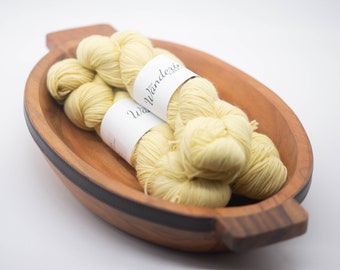 Goldenrod dyed yarn, natural dyed yarn, hand dyed fingering weight superwash merino yarn