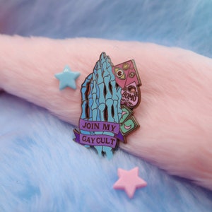 Word lid van mijn Gay Cult emaille pin | Queer emaille pin | Gay emaille pins | Doorzichtig emaille pin | Abprallen | LGBTQ-cadeau | Queer-cadeau | Transgendercadeau
