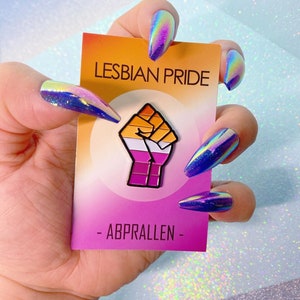 Emaille pin Lesbian Pride roze, oranje en roze communityversie