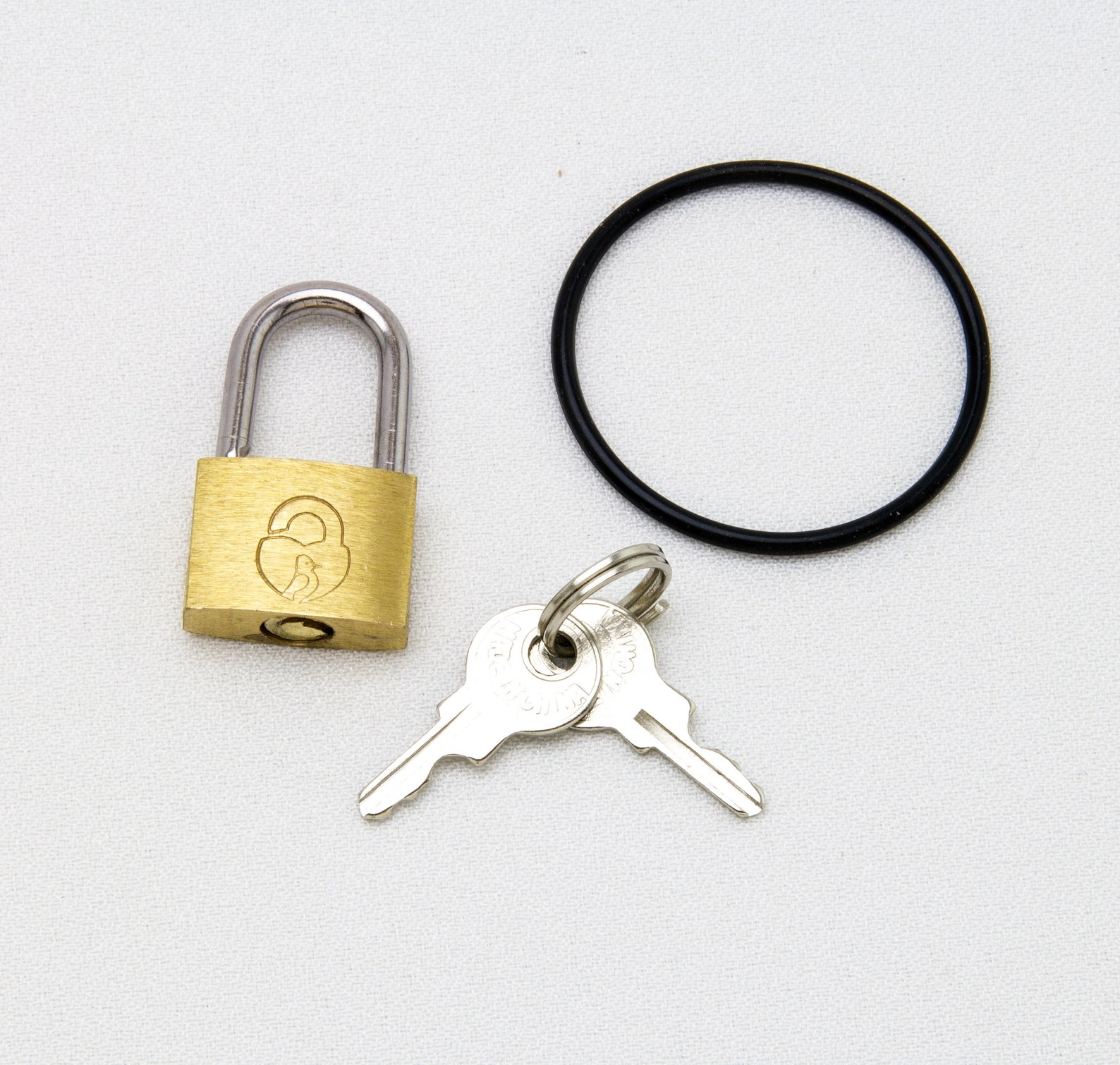 locking but plug locking but plug
