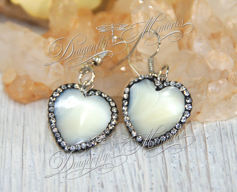 Boho Earrings Tropical Beach Earrings Valentines Heart Shell Earrings Shell Heart Dangle Earrings Summer Earrings Beach Earrings
