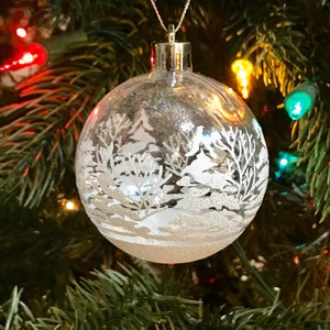 Snow Scene Christmas Tree Ball Ornament, White Glitter Christmas Decor, Holiday Ornament, Silver Decoration, Snow Scene Ball Ornament