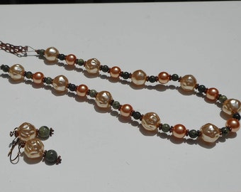 Jade & Pearl Beaded Necklace Set, Gold Tone Chain