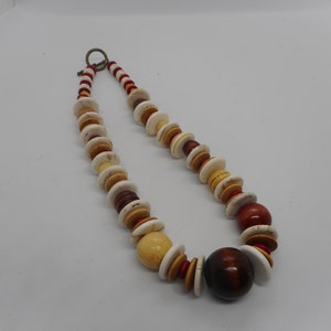 Beaded Necklace,Handmade Necklace,Gift for Her,Womens Jewelry,Chunky Necklace,Brown Necklace,Casual Wear,Wood Bead Necklace,Neutral Tone