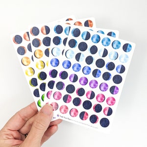 Kleine Mondphasen-Aufkleber | 4- 3,5x5" Regenbogen Lunar Sticker Blätter für Planer Bullet Journal Astronomie Astrologie Göttin Himmlische Geschenk