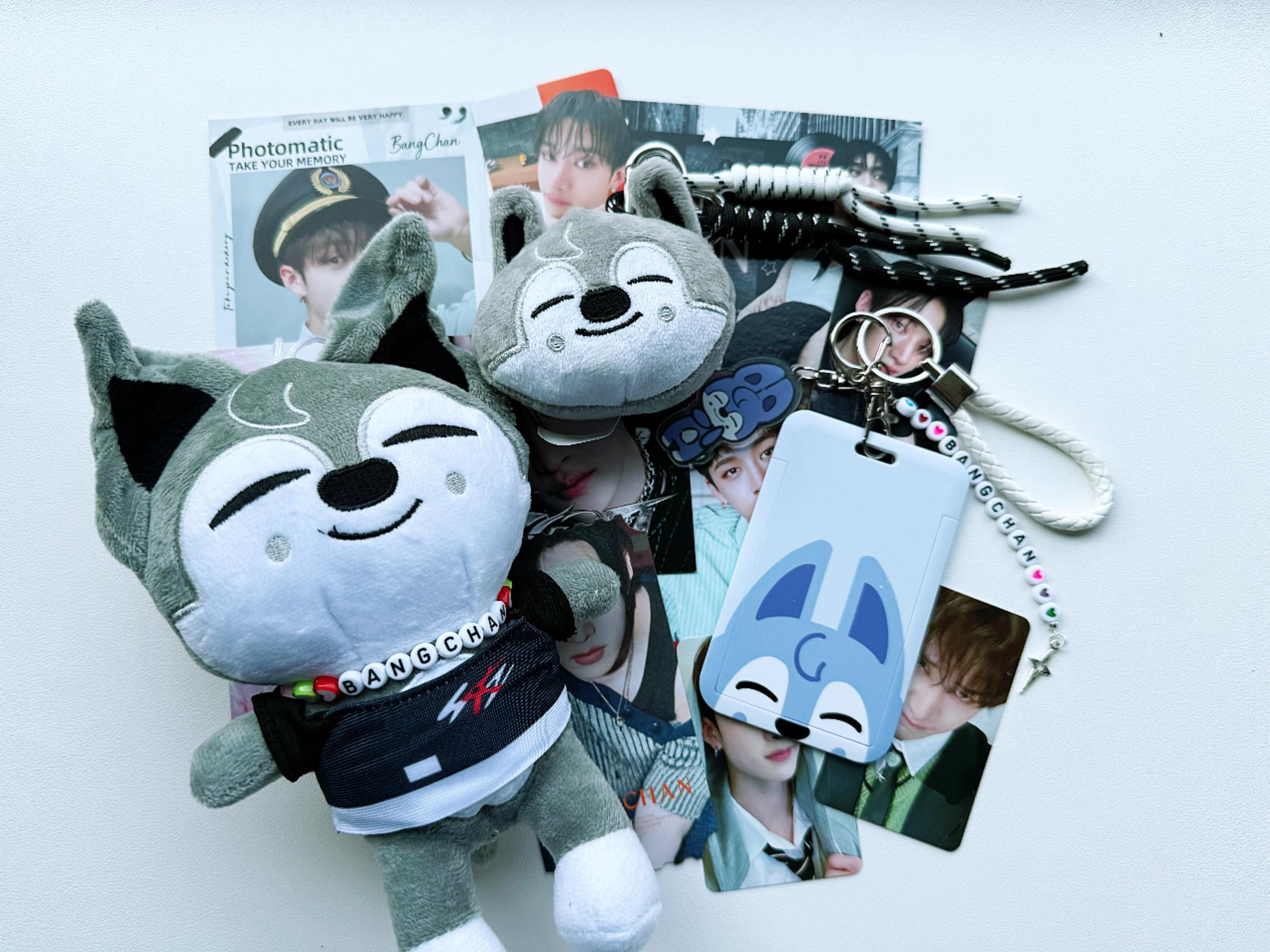 Skzoo Wolfchan Gift Box - Etsy